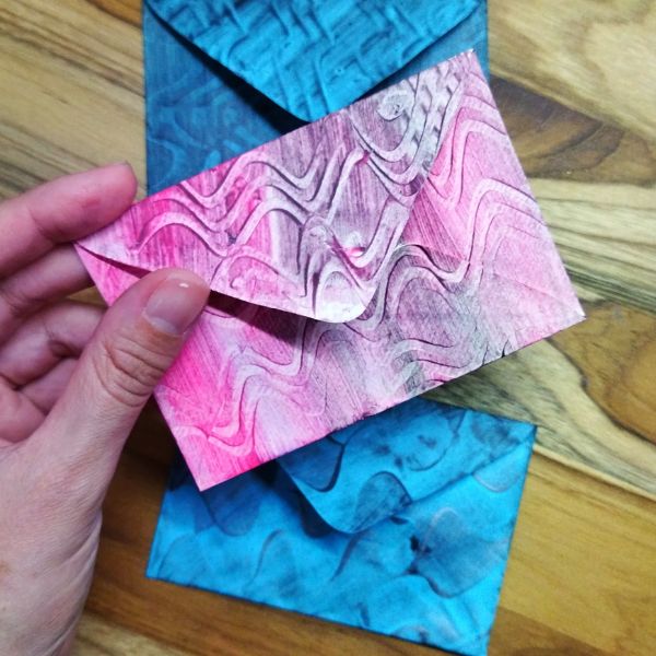 Envelopes com paste paper